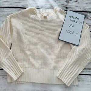 Jessica Simpson sweater
